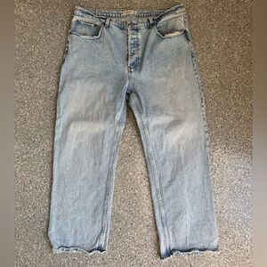 Button fly, 90s baggy low rise Abercrombie & Fitch light wash denim jeans